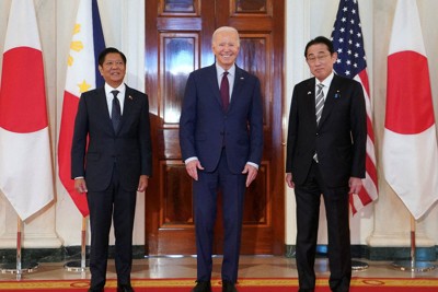 日米比首脳会談、安保協力強化へ　経済でも「脱中国」を支援