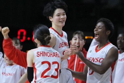 バスケ女子、デンソーが富士通に勝利　Wリーグファイナル第2戦