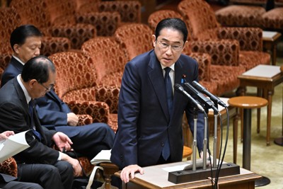 岸田首相「衆院補選の結果は私への判断も含む」　参院予算委