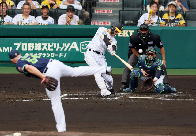 19歳上の先輩でも…　逆転勝ちにつなげた阪神・小幡竜平の積極姿勢