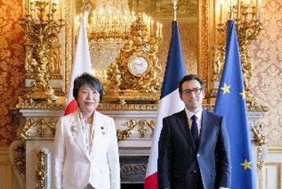 日仏外相、安保協力深化で一致　対露制裁や中東情勢巡り協議