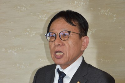 セクハラ行為の美濃加茂市副議長が辞職願　議員は続ける意向