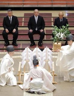 初日の協会あいさつで謝意　八角理事長、１５日間完売に