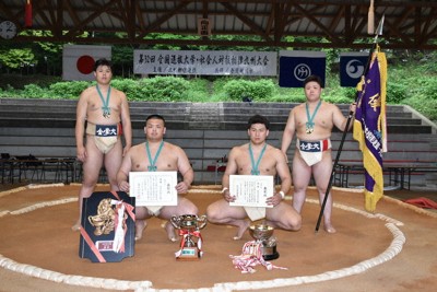 金沢学院大が初優勝　団体戦　選抜大学・社会人対抗相撲九州大会