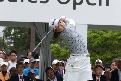 女子ゴルフ　竹田麗央が優勝、今季3勝目　「集中してプレーできた」