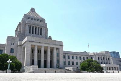 「女性候補少ない政党は交付金減額」　超党派議連、法改正呼びかけ