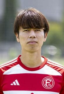 田中碧らのデュッセルドルフ先勝　ドイツ１、２部入れ替え戦