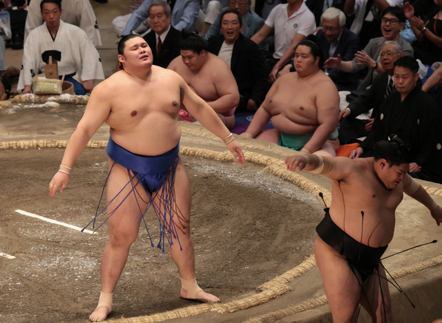 石川県出身の小結、大の里が初優勝　記録ずくめの史上最速幕内V