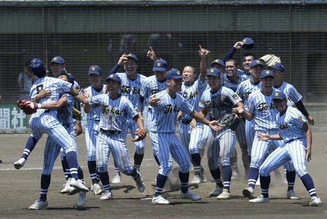 熱中症対策で「山梨版2部制」を試行　7月7日開幕の高校野球