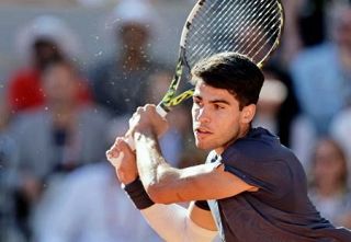 全仏テニス、アルカラス決勝へ　Ａ・ズベレフと初Ｖ懸け対戦