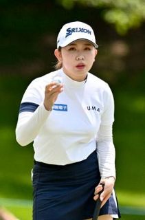 女子ゴルフ、内田ことこが首位に　サントリー・レディース第３Ｒ