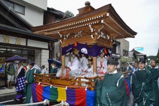 空海の誕生日、青葉の季節に祝う　高野山金剛峯寺で「青葉まつり」