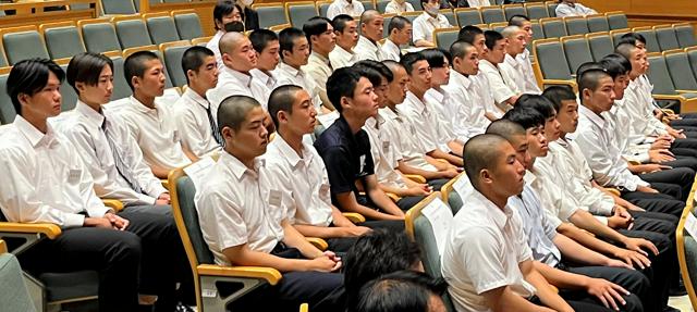 総局長日記　夏の高校野球いよいよ抽選会　選手みんなが主役