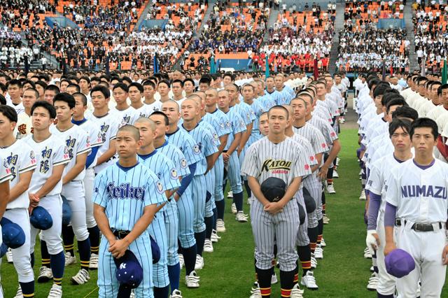 高校野球静岡大会が開幕　108校108チームが行進　6日から熱戦