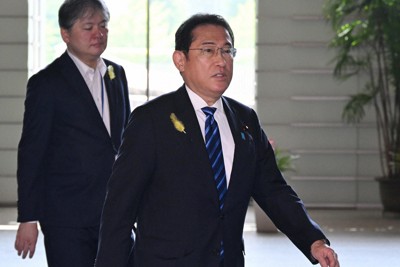 岸田首相、英新首相に祝意　関係は「かつてなく強固」