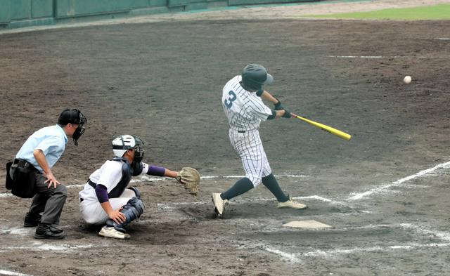 豪快な適時三塁打「次は本塁打で貢献したい」　徳島科技・大久保選手