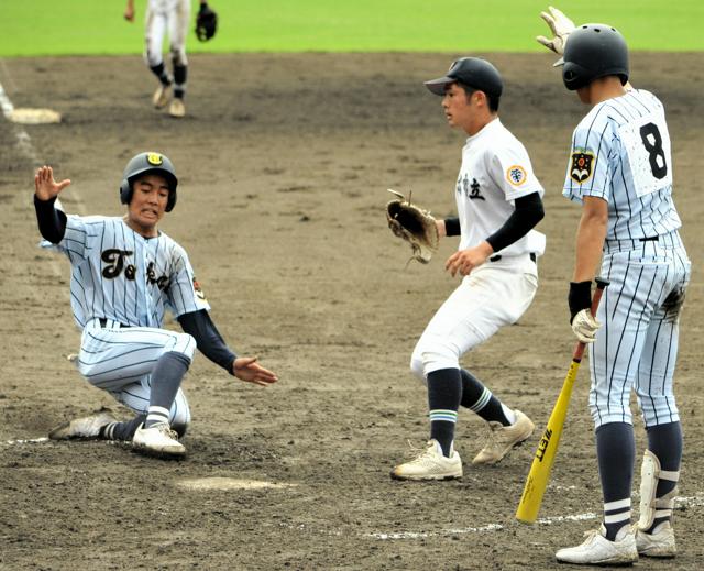 膝のけがから復帰、東海大静岡翔洋・主砲の斉藤選手が会心3ラン