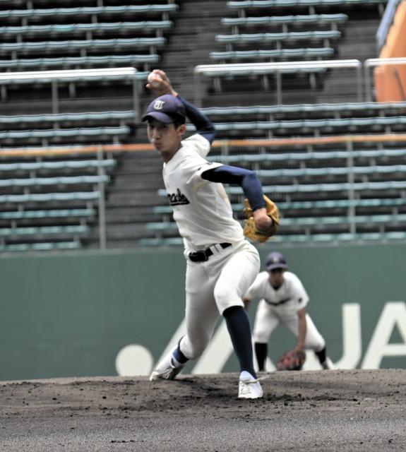 欠場の監督と試合がしたい　玉島商・永富春投手は2試合を投げ抜いて