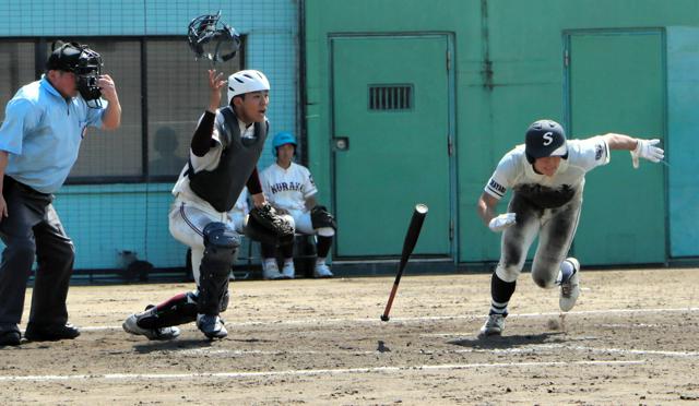 「アグレッシブ野球」創志学園に真っ向勝負　足封じ接戦演じた倉敷工