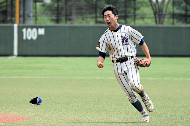 3回目の対戦も1点差　川脇がスクイズ阻止も東北学院榴ケ岡力尽きる