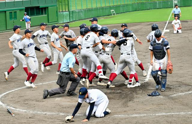 シード校破った次戦のサヨナラ負け　西宮今津「歴史変えられると…」