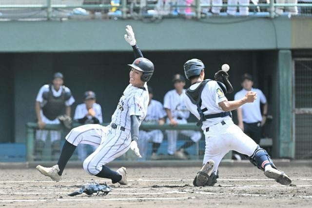 【写真まとめ】兵庫、報徳学園、甲南など16強入り　兵庫大会18日