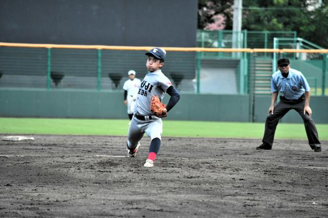 徳島大会唯一の連合チーム　つるぎ・池田辻の山蔭、選抜出場校に力投