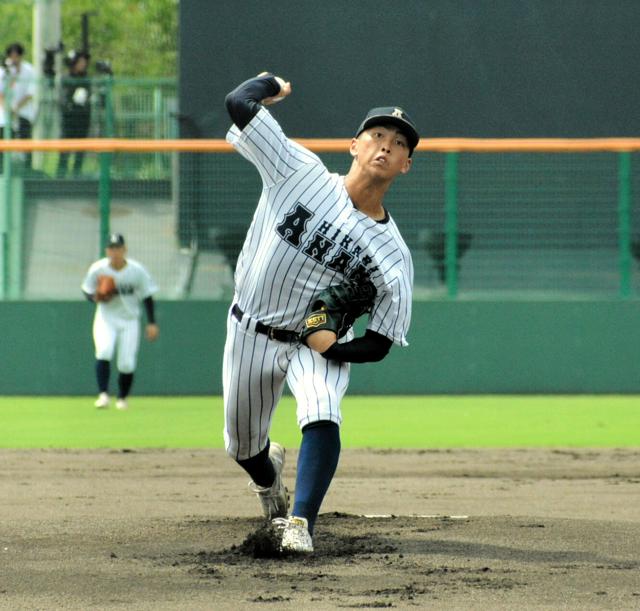 選抜8強・阿南光が初戦突破　エース吉岡は被安打1でも「全然ダメ」