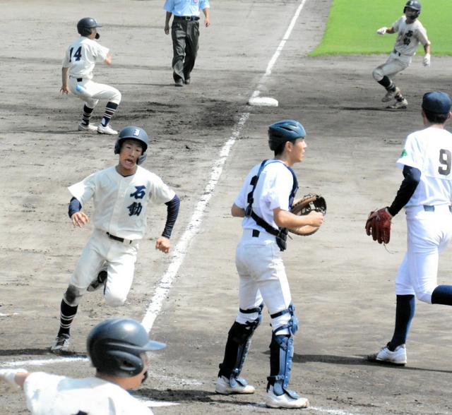 富山中部、16強「悔いなし」と主将、理想的な接戦に　富山大会