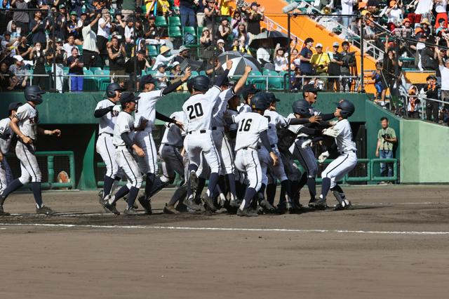 興南がエナジック破り2年ぶり14回目の夏の甲子園出場　沖縄大会