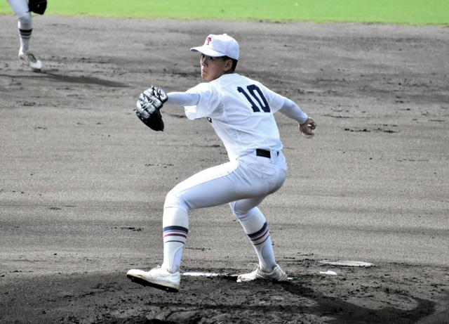 「直球が投げられない」山本由伸投手参考に乗り越えた土佐・小松投手