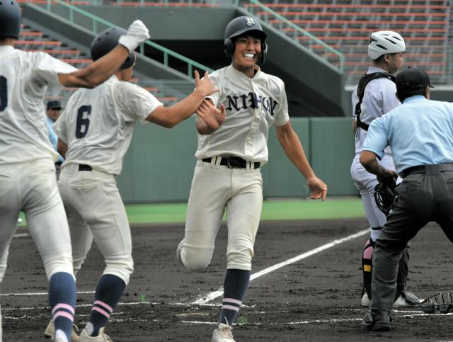 長野日大エースが大車輪の活躍　投げては零封、打っては3安打5打点