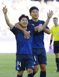 サッカー男子、日本は初戦大勝　競技開始、ラグビーは敗れる