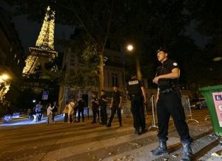 仏高速列車網に大規模破壊行為　五輪妨害狙いか、地元メディア