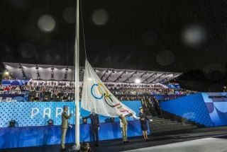 「五輪旗」逆さまに掲揚　開会式、ＩＯＣ「残念」