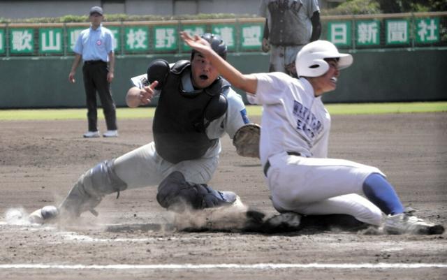 振り抜いた中前安打、決勝阻んだ好返球　和歌山東の辻「悔いはない」