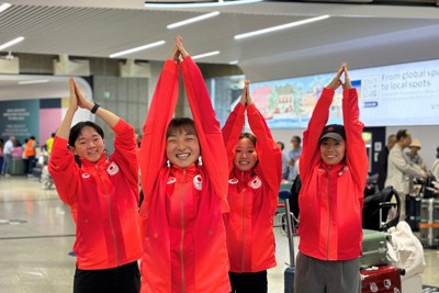 フィギュア坂本、鍵山らがパリ入り　北京五輪団体メダル授与式参加へ