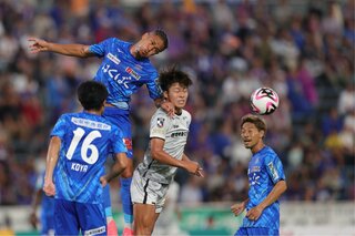 藤枝MYFC3失点の完敗で連勝ならず 甲府に0-3【J2第26節速報】