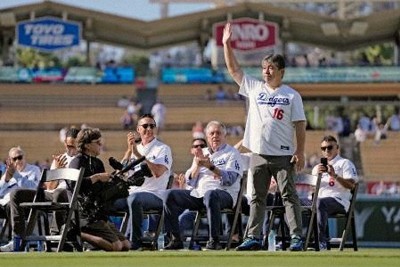 野茂英雄さん、ドジャースの式典に出席　球団OBたたえる