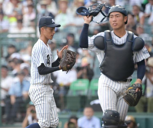 明徳義塾「甲子園では3年が意地を」　若きバッテリーを堅守で支える