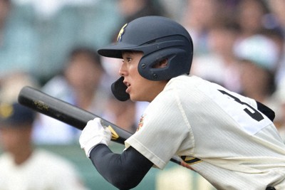 バットと地面で…神村学園が仕上げた「挟む」打撃　夏の甲子園