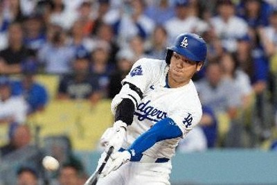 大谷翔平42号ソロ、42盗塁でチーム勝利　吉田3安打、米大リーグ