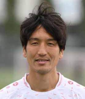 原口が１０年ぶりにＪ１浦和復帰　サッカー元日本代表ＭＦ