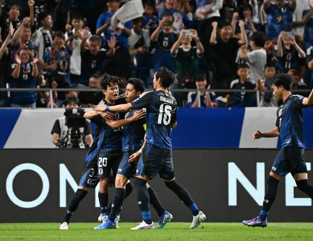 三笘、伊東らのゴールで7-0の快勝　W杯アジア最終予選、中国戦