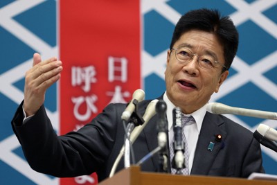 加藤勝信氏の推薦人名簿　西銘恒三郎氏ら　自民総裁選告示