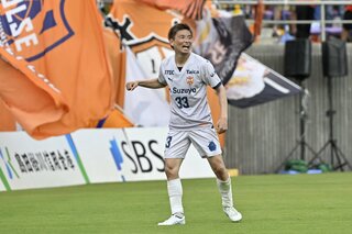 清水エスパルス 8分間で3ゴール!2試合連続逆転勝ちで首位再浮上 藤枝MYFC 矢村の先制弾も実らず【J2第32節速報】