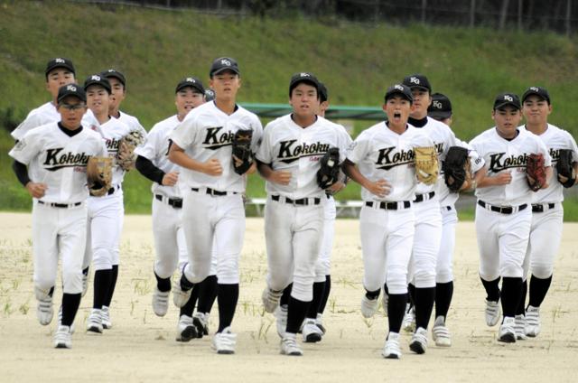 53年ぶり全国大会出場、「王者」脅かした興国軟式野球部の存在感