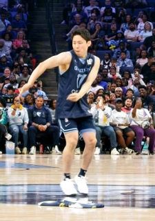 バスケ河村、ファンの歓声浴びる　ＮＢＡ新人恒例ダンス大会で優勝