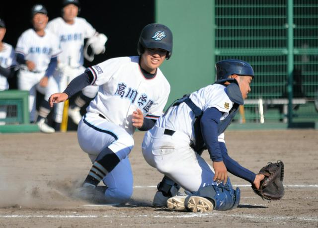 秋季中国地区高校野球、8強出そろう　岡山学芸館など勝ち上がる