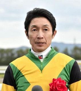 ドウデュースが優勝　競馬の天皇賞・秋